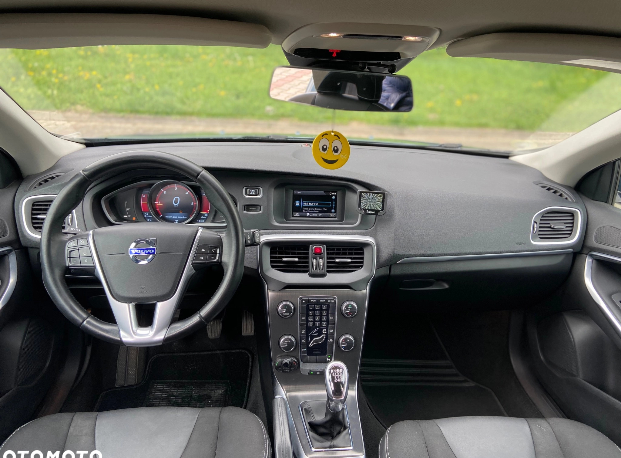 Volvo V40 cena 34300 przebieg: 236500, rok produkcji 2012 z Puławy małe 301